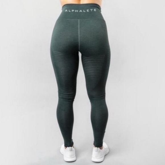 Alphalete Halo High Rise Contour Leggings Pull On Workout Size M Green - Picture 3 of 6